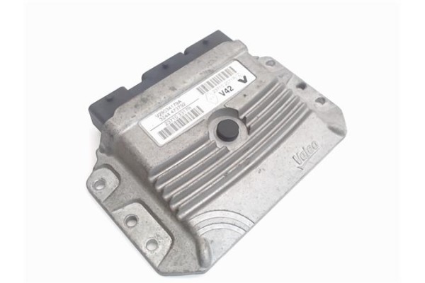 Recambio de centralita para dacia sandero i 1.2 16v referencia OEM IAM 237103317R  