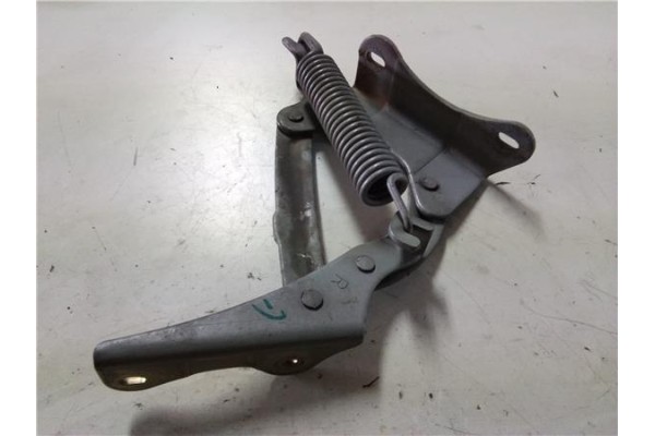 Recambio de bisagra capo derecha para ssangyong musso 2.9 tdi svx referencia OEM IAM   