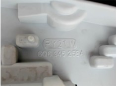Recambio de piloto trasero derecho para volkswagen polo iv (9n1) 1.2 12v referencia OEM IAM 6Q6945258A  