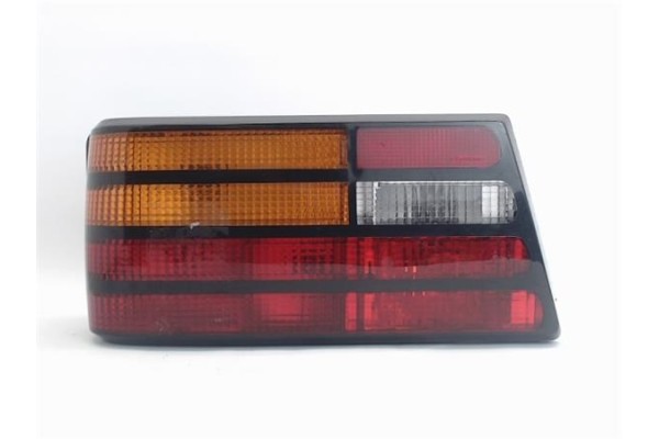 Recambio de piloto trasero izquierdo para ford escort berlina referencia OEM IAM   438 , FIAT | 456 , FIAT | 36 , FORD | 465 , F