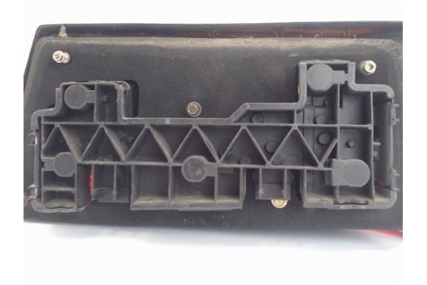 Recambio de piloto trasero izquierdo para ford escort berlina referencia OEM IAM   438 , FIAT | 456 , FIAT | 36 , FORD | 465 , F