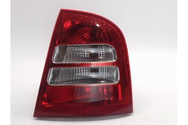 Recambio de piloto trasero derecho para skoda octavia berlina (1z3) referencia OEM IAM YU3X13404BA  