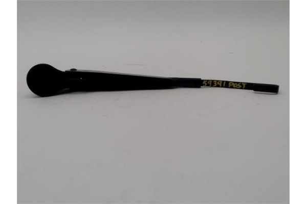 Recambio de brazo limpiaparabrisas trasero para ford fiesta vi 1.4 tdci referencia OEM IAM 1908779  