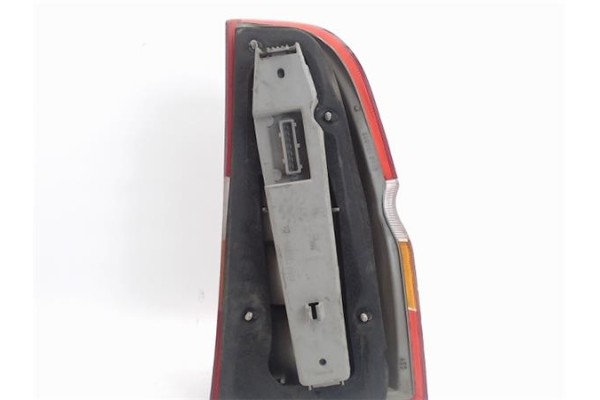 Recambio de piloto trasero izquierdo para ford escort turnier referencia OEM IAM   