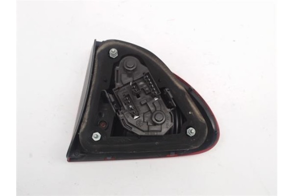 Recambio de piloto trasero izquierdo para seat leon (1m1) referencia OEM IAM 1M6945095A  