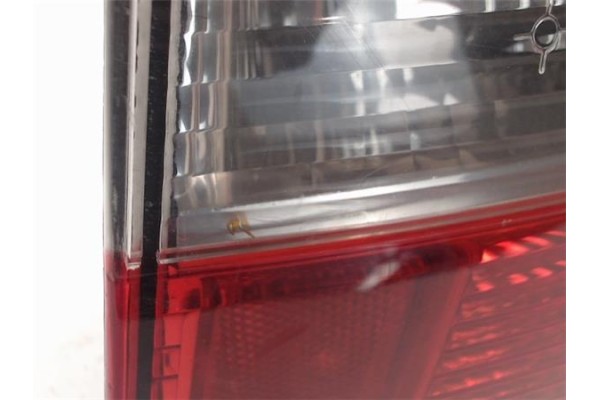 Recambio de piloto trasero derecho para seat leon (1m1) referencia OEM IAM 1M6945096A  