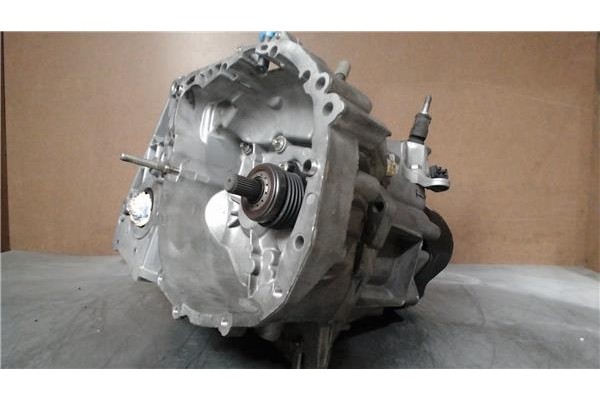 Recambio de caja cambios manual para renault clio iii referencia OEM IAM JH3143  