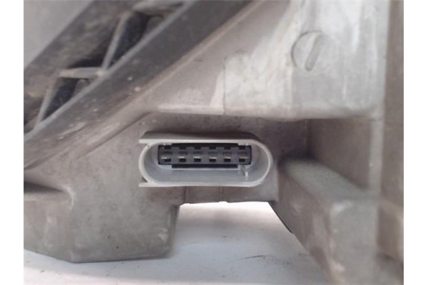 Recambio de faro delantero dcho para mercedes-benz clase s (bm 220) berlina referencia OEM IAM A2208200261  A2208203261 , MERCED