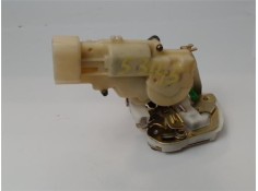 Recambio de cierre electromagnetico trasero izquierdo para toyota yaris (ncp1/nlp1/scp1) 1.3 referencia OEM IAM 691400D010  