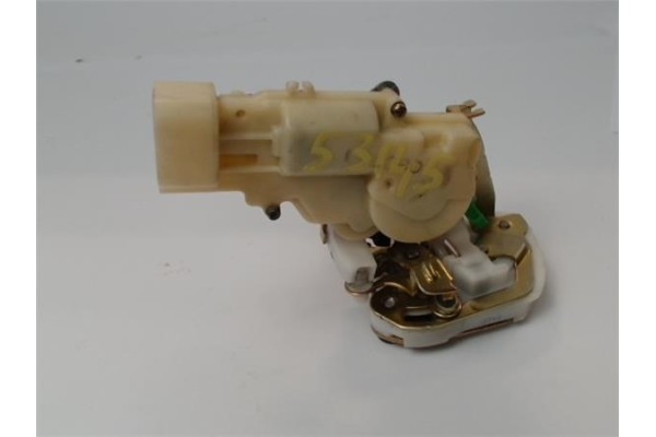 Recambio de cierre electromagnetico trasero izquierdo para toyota yaris (ncp1/nlp1/scp1) 1.3 referencia OEM IAM 691400D010  