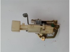 Recambio de cierre electromagnetico trasero izquierdo para toyota yaris (ncp1/nlp1/scp1) 1.3 referencia OEM IAM 691400D010  