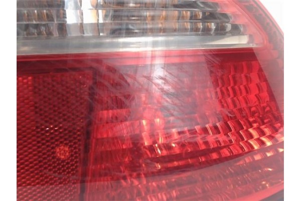 Recambio de piloto trasero derecho para seat leon (1m1) referencia OEM IAM 1M6945096A  