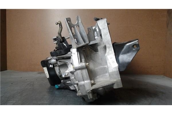 Recambio de caja cambios manual para renault megane ii berlina 5p referencia OEM IAM   