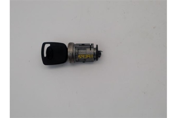 Recambio de clausor para ford fiesta vi 1.4 tdci referencia OEM IAM 1677531  