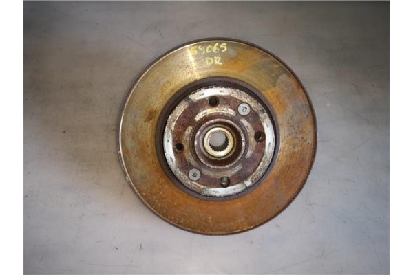 Recambio de mangueta delantero derecha para renault clio iv 0.9 limited referencia OEM IAM   
