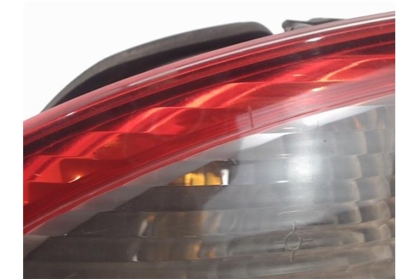 Recambio de piloto trasero izquierdo para seat leon (1m1) referencia OEM IAM 1M6945095A  