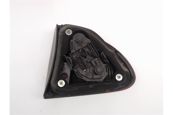 Recambio de piloto trasero izquierdo para seat leon (1m1) referencia OEM IAM 1M6945095A  