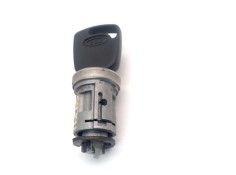 Recambio de clausor para ford fiesta vi 1.4 tdci referencia OEM IAM 1677531  