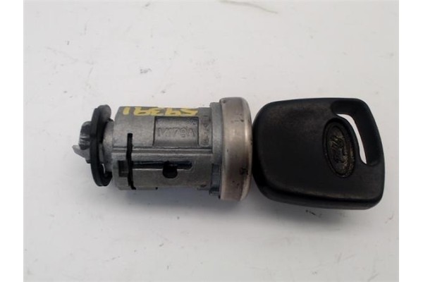 Recambio de clausor para ford fiesta vi 1.4 tdci referencia OEM IAM 1677531  
