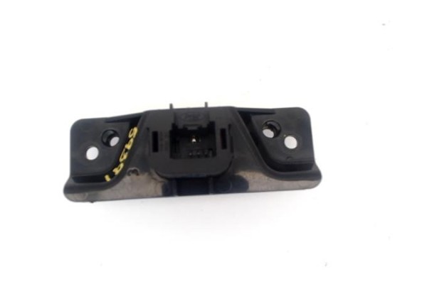 Recambio de interruptor luces emergencia para ford fiesta vi 1.4 tdci referencia OEM IAM 1335876  