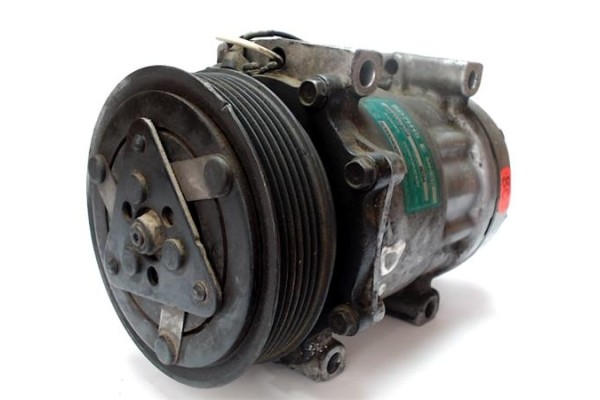Recambio de compresor aire acond. para mitsubishi carisma berlina 4 (da0) 1.6 1600 avance referencia OEM IAM 8200040681  