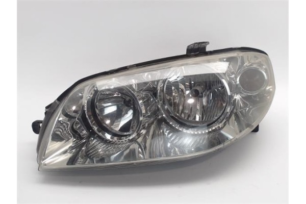 Recambio de faro delantero izquierdo para fiat ii punto (188) berlina referencia OEM IAM 89101064SX 09101030006 