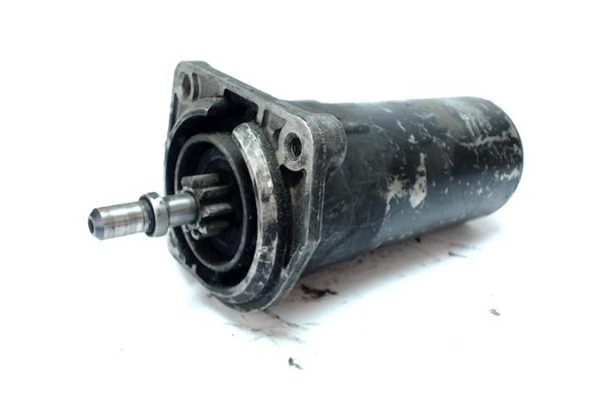 Recambio de motor arranque para volkswagen polo (9n3) 1.4 advance referencia OEM IAM 031911023 0001108043 31911023A , AUDI