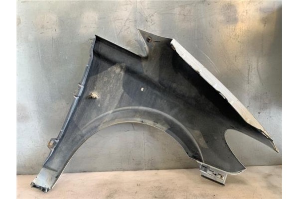 Recambio de aleta delantero izquierda para mercedes-benz vito furgón (639) 2.1 111cdi referencia OEM IAM A6396305107  