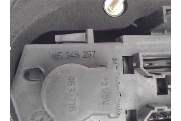 Recambio de piloto trasero derecho para seat toledo (1m2) referencia OEM IAM 1M5945257 1M5945096B 