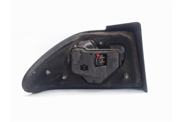 Recambio de piloto trasero derecho para saab 9-3 berlina referencia OEM IAM   