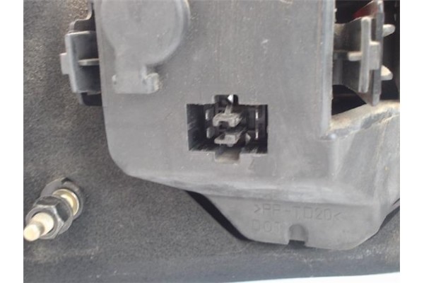 Recambio de piloto trasero derecho para saab 9-3 berlina referencia OEM IAM   