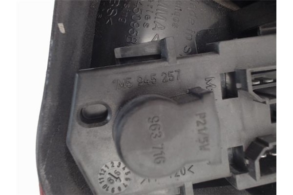 Recambio de piloto trasero izquierdo para seat toledo (1m2) referencia OEM IAM 1M5945257 1M5945095B 