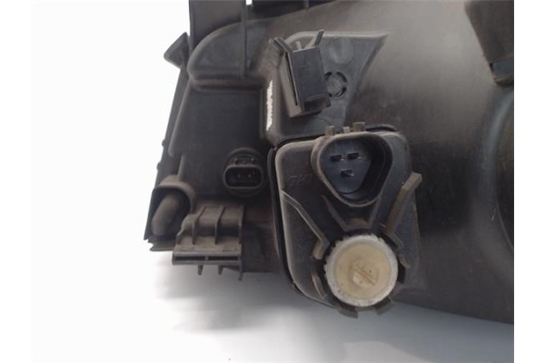 Recambio de faro delantero dcho para hyundai matrix (fc) referencia OEM IAM 9212017630  