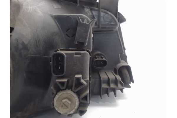 Recambio de faro delantero izquierdo para hyundai matrix (fc) referencia OEM IAM 9210117010  