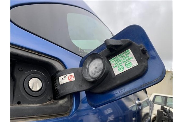 Recambio de tapa exterior combustible para renault megane ii (bm0/1_, cm0/1_) 2.0 16v (bm0u, cm0u) referencia OEM IAM 8200073760