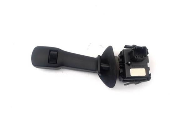 Recambio de mando limpiaparabrisas para bmw serie 5 berlina (e39) 2.8 528i referencia OEM IAM 61318352171  