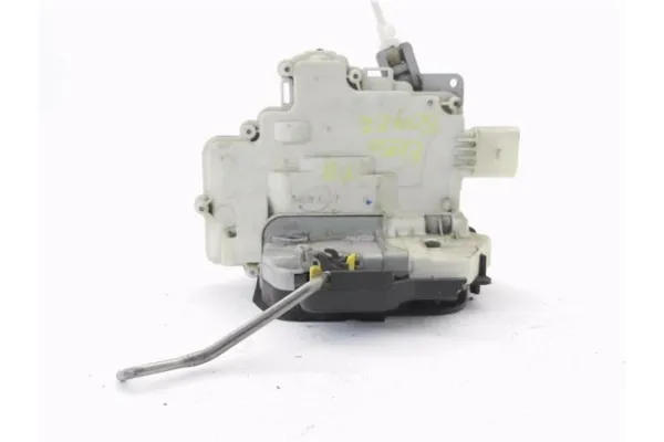 Recambio de cierre electromagnetico trasero derecho para seat exeo st (3r5) 2.0 reference referencia OEM IAM 8E0839016AA  