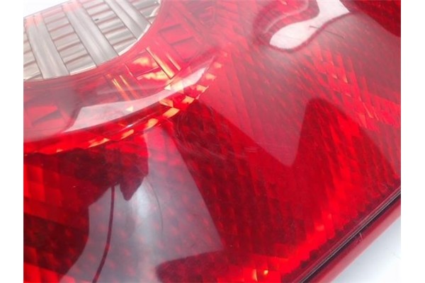 Recambio de piloto trasero derecho para nissan note (e11e) referencia OEM IAM RS102AR00 22016752 