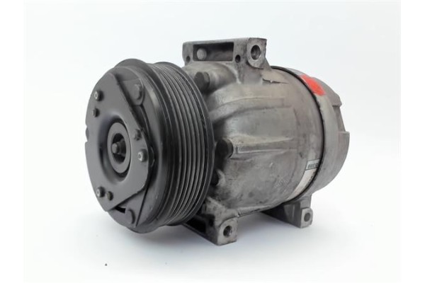 Recambio de compresor aire acond. para renault master ii fase 2 combi 1.9 mixta 2,8t l1 referencia OEM IAM 7700105765  (77001057