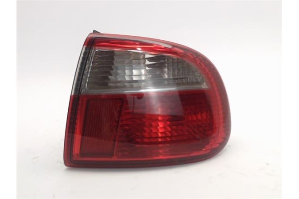 Recambio de piloto trasero derecho para seat toledo (1m2) referencia OEM IAM 1M5945257 1M5945096B 