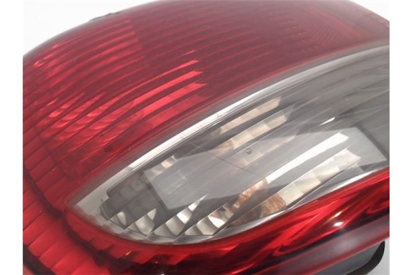 Recambio de piloto trasero derecho para seat toledo (1m2) referencia OEM IAM 1M5945257 1M5945096B 