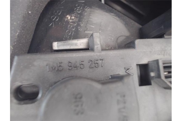 Recambio de piloto trasero izquierdo para seat toledo (1m2) referencia OEM IAM 1M5945257 1M5945095B 