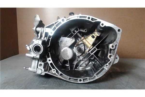 Recambio de caja cambios manual para citroen c5 berlina 2.0 hdi referencia OEM IAM 20LM23  