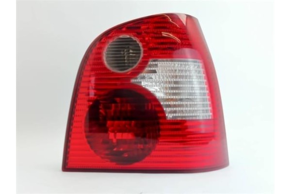 Recambio de piloto trasero derecho para volkswagen polo iv (9n1) 1.4 16v referencia OEM IAM 6Q6945096G 6Q6945112A 6Q6944096B , A