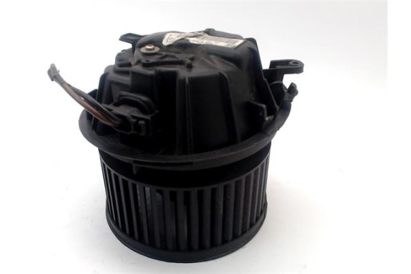 Recambio de motor calefaccion para citroen c2 1.4 hdi referencia OEM IAM 6441Q6  