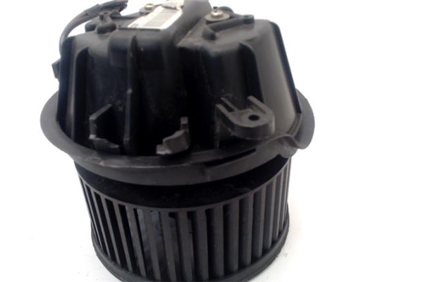 Recambio de motor calefaccion para citroen c2 1.4 hdi referencia OEM IAM 6441Q6  