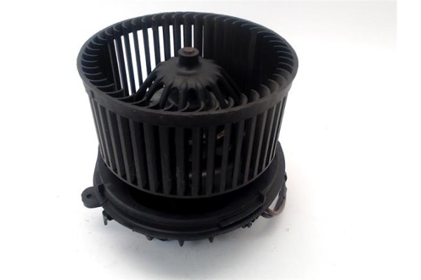 Recambio de motor calefaccion para citroen c2 1.4 hdi referencia OEM IAM 6441Q6  
