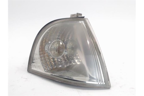 Recambio de intermitente delantero dcho para skoda octavia berlina (1u2) referencia OEM IAM 1U0953050C YU3X13368AB 