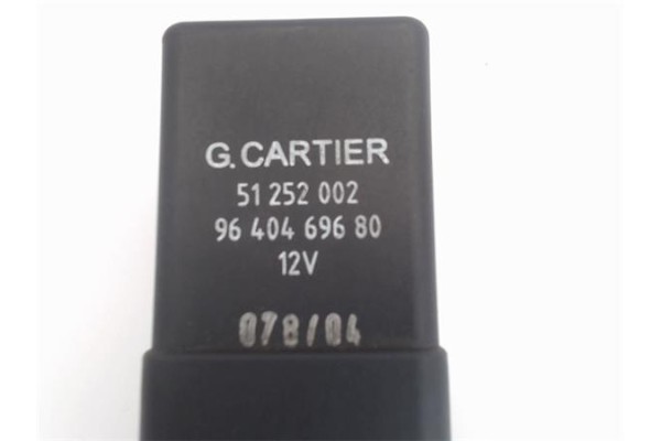 Recambio de centralita para citroen c5 berlina 2.0 hdi exclusive referencia OEM IAM 9651196680  