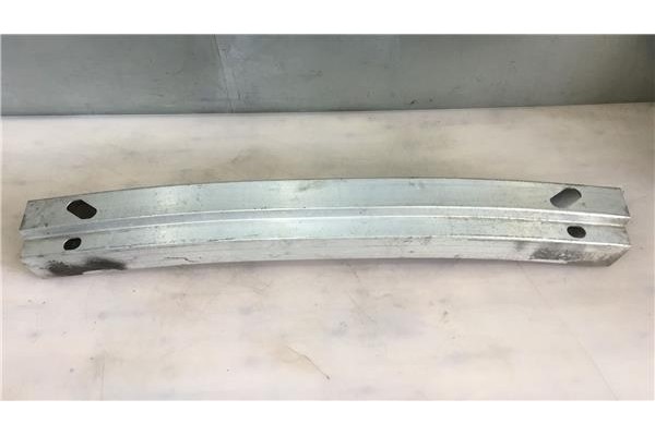 Recambio de refuerzo paragolpes para subaru legacy iv 2.0 referencia OEM IAM 57712AG170  